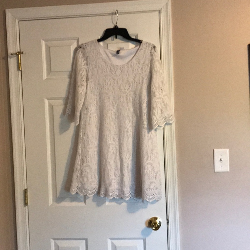 White lace bohemian dress